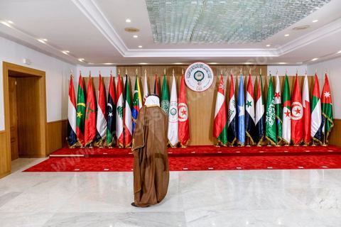 31 mars 2019 : 30ème session du Sommet de la Ligue Arabe à Tunis.Le président de la République Béji Caïd Essebsi a accueilli près de 20 dirigeants arabes présents pour prendre part aux travaux du Sommet. Il s’agit, notamment, du président libanais Michel Aoun, du président yéménite Abdrabbo Mansour Hadi, du président irakien Barham Saleh et l’Emir de l’Etat du Koweït, Cheikh Sabah al-Ahmad al-Jaber al-Sabah.Etaient arrivés, également, à Tunis, le président du Conseil présidentiel du gouvernement libyen d’entente nationale Fayez Sarraj, le président palestinien, Mahmoud Abbas, le président djiboutien, Ismaël Omar Guelleh, le président mauritanien Mohamed Ould Abdel Aziz et le Roi de Jordanie Abdallah II. 