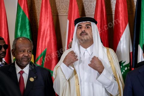 31 mars 2019 : 30ème session du Sommet de la Ligue Arabe à Tunis.Le président de la République Béji Caïd Essebsi a accueilli près de 20 dirigeants arabes présents pour prendre part aux travaux du Sommet. Il s’agit, notamment, du président libanais Michel Aoun, du président yéménite Abdrabbo Mansour Hadi, du président irakien Barham Saleh et l’Emir de l’Etat du Koweït, Cheikh Sabah al-Ahmad al-Jaber al-Sabah.Etaient arrivés, également, à Tunis, le président du Conseil présidentiel du gouvernement libyen d’entente nationale Fayez Sarraj, le président palestinien, Mahmoud Abbas, le président djiboutien, Ismaël Omar Guelleh, le président mauritanien Mohamed Ould Abdel Aziz et le Roi de Jordanie Abdallah II. 