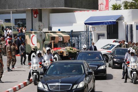 26 juillet 2019 : sortie de la dépouille du président Beji Caïd Essebsi de l'hopital Militaire de Tunis