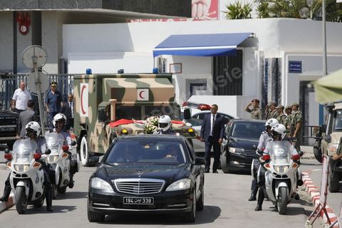 26 juillet 2019 : sortie de la dépouille du président Beji Caïd Essebsi de l'hopital Militaire de Tunis