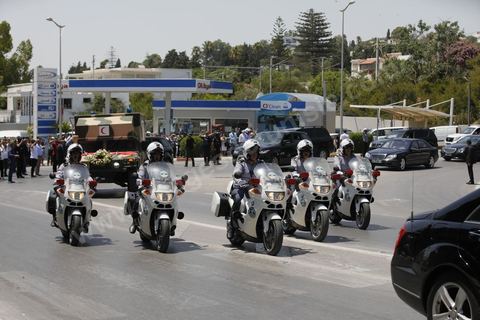 26 juillet 2019 : sortie de la dépouille du président Beji Caïd Essebsi de l'hopital Militaire de Tunis