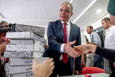 09 août 2019 : Dépot de candidature de Mohsen Marzouk pour son parti Machrou Tounes lors de ce dernier jour de dépots de candidature à l'ISIE pour les candidats à la présidentielle du 15 septembre, très forte affluence et 98 candidats au final mais seulement 25% des dossiers retnus en premier examen. 