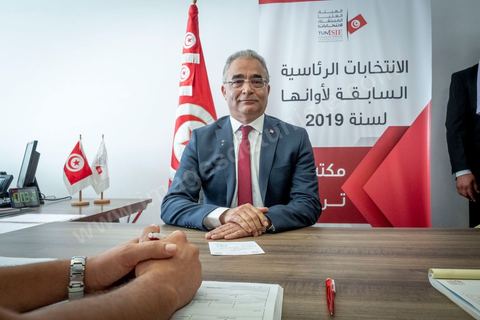 09 août 2019 : Dépot de candidature de Mohsen Marzouk pour son parti Machrou Tounes lors de ce dernier jour de dépots de candidature à l'ISIE pour les candidats à la présidentielle du 15 septembre, très forte affluence et 98 candidats au final mais seulement 25% des dossiers retnus en premier examen. 