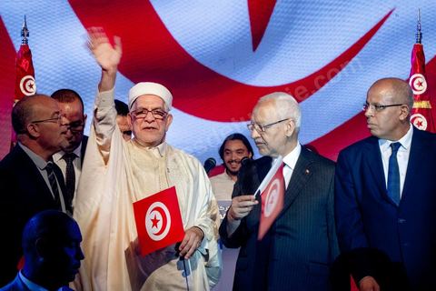 30 août 2019 : Abdlefattah Mourou et Rached Ghannouchi, candidats pour l'un aux présidentielles et l'autre aux législatives, les deux grandes nouveautés du parti pour cette année. Au palais des congrès de Tunis, le parti Ennahdha organise sa grande conférence de présentations des candidats et programmes pour les élections législatives et présidentielles de cette fin d'année 2019. Présentation du programme électoral, présentation des têtes de listes législatives, et, à leur tête le Rached Ghannouchi, qui se présente comme député sur Tunis, et,  pésentation du  premier candidat à la présidentielle pour le parti, Abdlefattah