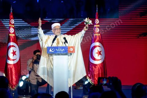 30 août 2019 : Discours de Abdlefattah Mourou, premier candidat d'Ennahda aux présidentielles. Au palais des congrès de Tunis, le parti Ennahdha organise sa grande conférence de présentations des candidats et programmes pour les élections législatives et présidentielles de cette fin d'année 2019. Présentation du programme électoral, présentation des têtes de listes législatives, et, à leur tête le Rached Ghannouchi, qui se présente comme député sur Tunis, et,  pésentation du  premier candidat à la présidentielle pour le parti, Abdlefattah