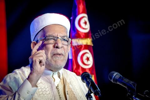 30 août 2019 : Discours de Abdlefattah Mourou, premier candidat d'Ennahda aux présidentielles. Au palais des congrès de Tunis, le parti Ennahdha organise sa grande conférence de présentations des candidats et programmes pour les élections législatives et présidentielles de cette fin d'année 2019. Présentation du programme électoral, présentation des têtes de listes législatives, et, à leur tête le Rached Ghannouchi, qui se présente comme député sur Tunis, et,  pésentation du  premier candidat à la présidentielle pour le parti, Abdlefattah