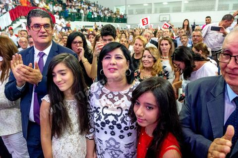 02 septembre 2019 : premier meeting populaire de campagne pour les élections présidentielles de la candidate Abir Moussi dans la salle de sport de la Goulette banlieue de Tunis. Abir Moussi, dans le quartet des sondages, est présidente du parti destourine Libre et candidate aux présidentielles anticipées du 15 septembre, présente les grands axes de son programme devant près de 1500 sympathisants venus de tout le pays. Abir Moussi a réitéré que l’Islam politique n’avait pas de place en Tunisie soulignant qu’Ennahdha était impliqué dans plusieurs « crimes, infractions et menaces de la sûreté nationale ». Dans ce sens, elle a assuré qu’elle ne gouvernera jamais avec le parti islamiste quitte à recourir à l’opposition.