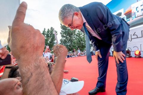 07 septembre 2019 : à Monastir sur l'espalande devant le Mausolée de Habib Bourguiba, Abdelkarim Zbidi, candidat de dernière minute et dit indépendant, tient son premier meeting populaire de campagne présidentielle. Après une visite sur la tombe de Bourguiba, Zbidi a tenu une foule de 3000 personnes avec un discours de 15 minutes. 