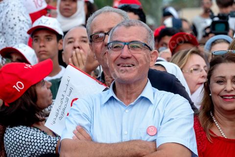 07 septembre 2019 : à Monastir sur l'espalande devant le Mausolée de Habib Bourguiba, Abdelkarim Zbidi, candidat de dernière minute et dit indépendant, tient son premier meeting populaire de campagne présidentielle. Après une visite sur la tombe de Bourguiba, Zbidi a tenu une foule de 3000 personnes avec un discours de 15 minutes. 