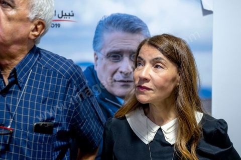 15 septembre 2019 : Salwa Smaoui, femme de Nabil Karoui au QG du parti de Nabil Karoui, candidat en prison à l'election présidentielle en Tunisie, les militants fêtent le passage au second tour selon les sondages, Nabil Karoui serait en deuxième position derrière le candidat surprise Kais Saïed. Ce premier tour marque la victoire de candidat indépendant et populiste, dévant de loin les candidats dits "progressistes" représnetant l'ancien sytéme et le candidat du parti islamiste Ennahdha. 
