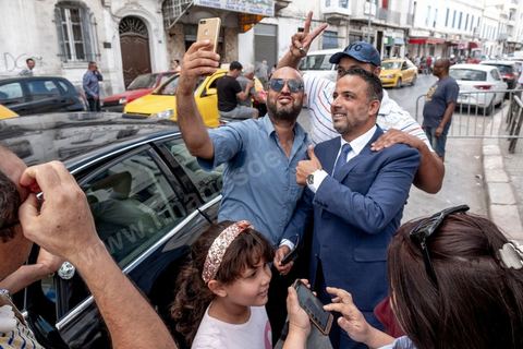 06 octobre 2019 : Jour de vote pour les élections législatives en Tunisie, Seifeddine Makhlouf, avocat, candidat éliminé au 1er tour des présidentielles et porte parole de la coalition Al Karama, mouvement islamiste proche des jeunes de la révolution, se rend pour voter à son bureau du quartier populaire de Bab Jedid à Tunis. Le soir son parti sera la surprise des élections avec la troisième place et près de 20 siéges à l'ARP selon les instituts de sondage.
