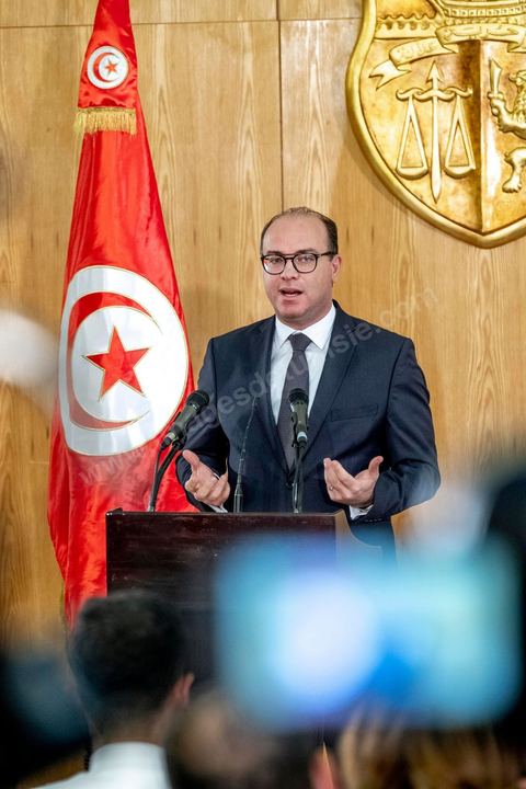 24 janvier 2020 : première conférence de presse de Elyes Fakhfakh franchement nommé par la Président de la République Kais Saied comme Chef de Gouvernement pour former le nouveau gouvernement et se soumettre au vote de confiance de l'Assemblée. Il a présenté les grandes lignes présidant à la formation de son gouvernement qu'il veut politque, réduit et homogène. « Ce sera un gouvernement harmonieux et restreint, qui ne comportera pas plus de 25 ministres, afin de garantir la plus grande efficacité. Il sera représentatif des compétences jeunes et féminines et sera annoncé dans les plus brefs délais ».