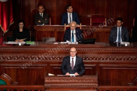 26 février 2020 : Discours de Elyes Fakhfakh devant l'ARP lors du vote de confiance du gouvernement de Elyes Fakhfakh, Premier ministre proposé par le président Kais Saied, à l'assemblée des Représentants du Peuple. Après la présentation des membres du gouvernement, le premier ministre nommé présente son programme pour le vote de confiance qui doit avoir lieu dasn la soirée après les questions des parlementaires. 