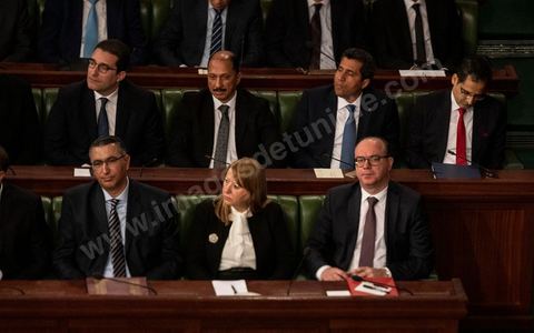 26 février 2020 : Discours de Elyes Fakhfakh devant l'ARP lors du vote de confiance du gouvernement de Elyes Fakhfakh, Premier ministre proposé par le président Kais Saied, à l'assemblée des Représentants du Peuple. Après la présentation des membres du gouvernement, le premier ministre nommé présente son programme pour le vote de confiance qui doit avoir lieu dasn la soirée après les questions des parlementaires. 