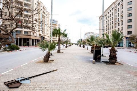 27 mars 2020 : les quartiers du Lac 1 et 2, quartier d'affaires de Tunis sous le confinement du Covid19. Ces deux quartiers ont été déclarés aussi zone de pic du virus. 