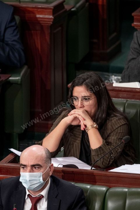 2 décembre 2020 : à l'Assemblée des Représentants du Peuple (ARP) jour de débat du projet de loi de finance, budget du Ministère de l'agriculture pour 2021, seul une trentaine (sur 217) députés présents. Séance présidée par Rached Ghannouchi Président de l'ARP et du parti islamiste Ennahdha. 