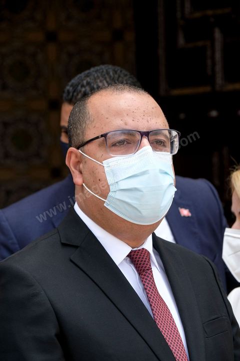3 juin 2021 : rencontre entre Hichem Mechichi, chef du gouvernement tunisien et Jean CASTEX, Premier ministre, dans le cadre de sa visite à Tunis à l’occasion du 3ème Haut Conseil de Coopération franco-tunisien, accompagné de M. Jean-Yves LE DRIAN, ministre de l'Europe et des Affaires étrangères, de Mme Frédérique VIDAL, ministre de l'Enseignement supérieur, de la Recherche et de l'Innovation, de M. Jean-Baptiste DJEBBARI, ministre délégué auprès de la ministre de la Transition écologique, chargé des Transports, de M. Alain GRISET, ministre délégué auprès du ministre de l’Économie, des Finances et de la Relance, chargé des Petites et Moyennes Entreprises. POOL