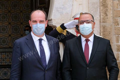 3 juin 2021 : rencontre entre Hichem Mechichi, chef du gouvernement tunisien et Jean CASTEX, Premier ministre, dans le cadre de sa visite à Tunis à l’occasion du 3ème Haut Conseil de Coopération franco-tunisien, accompagné de M. Jean-Yves LE DRIAN, ministre de l'Europe et des Affaires étrangères, de Mme Frédérique VIDAL, ministre de l'Enseignement supérieur, de la Recherche et de l'Innovation, de M. Jean-Baptiste DJEBBARI, ministre délégué auprès de la ministre de la Transition écologique, chargé des Transports, de M. Alain GRISET, ministre délégué auprès du ministre de l’Économie, des Finances et de la Relance, chargé des Petites et Moyennes Entreprises. POOL