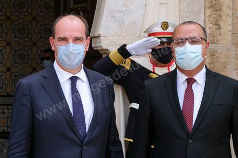 3 juin 2021 : rencontre entre Hichem Mechichi, chef du gouvernement tunisien et Jean CASTEX, Premier ministre, dans le cadre de sa visite à Tunis à l’occasion du 3ème Haut Conseil de Coopération franco-tunisien, accompagné de M. Jean-Yves LE DRIAN, ministre de l'Europe et des Affaires étrangères, de Mme Frédérique VIDAL, ministre de l'Enseignement supérieur, de la Recherche et de l'Innovation, de M. Jean-Baptiste DJEBBARI, ministre délégué auprès de la ministre de la Transition écologique, chargé des Transports, de M. Alain GRISET, ministre délégué auprès du ministre de l’Économie, des Finances et de la Relance, chargé des Petites et Moyennes Entreprises. POOL