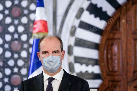 3 juin 2021 : Signateure contrats et déclaration presse lors de la rencontre entre Hichem Mechichi, chef du gouvernement tunisien et Jean CASTEX, Premier ministre, dans le cadre de sa visite à Tunis à l’occasion du 3ème Haut Conseil de Coopération franco-tunisien, accompagné de M. Jean-Yves LE DRIAN, ministre de l'Europe et des Affaires étrangères, de Mme Frédérique VIDAL, ministre de l'Enseignement supérieur, de la Recherche et de l'Innovation, de M. Jean-Baptiste DJEBBARI, ministre délégué auprès de la ministre de la Transition écologique, chargé des Transports, de M. Alain GRISET, ministre délégué auprès du ministre de l’Économie, des Finances et de la Relance, chargé des Petites et Moyennes Entreprises. POOL