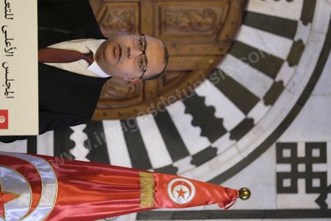 3 juin 2021 : Signateure contrats et déclaration presse lors de la rencontre entre Hichem Mechichi, chef du gouvernement tunisien et Jean CASTEX, Premier ministre, dans le cadre de sa visite à Tunis à l’occasion du 3ème Haut Conseil de Coopération franco-tunisien, accompagné de M. Jean-Yves LE DRIAN, ministre de l'Europe et des Affaires étrangères, de Mme Frédérique VIDAL, ministre de l'Enseignement supérieur, de la Recherche et de l'Innovation, de M. Jean-Baptiste DJEBBARI, ministre délégué auprès de la ministre de la Transition écologique, chargé des Transports, de M. Alain GRISET, ministre délégué auprès du ministre de l’Économie, des Finances et de la Relance, chargé des Petites et Moyennes Entreprises. POOL