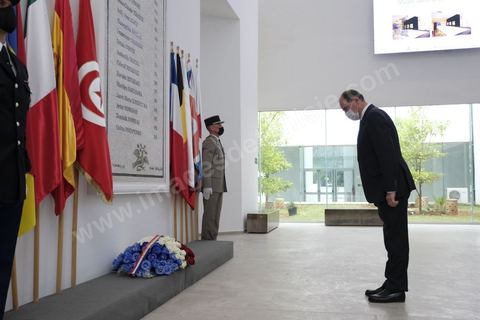 3 juin 2021 : Visite du Musée du Bardo par Jean CASTEX, Premier ministre, en compagnie de sa femme et du Ministre tunisien du tourisme et de la culture dans le cadre de sa visite à Tunis à l’occasion du 3ème Haut Conseil de Coopération franco-tunisien, accompagné de M. Jean-Yves LE DRIAN, ministre de l'Europe et des Affaires étrangères, de Mme Frédérique VIDAL, ministre de l'Enseignement supérieur, de la Recherche et de l'Innovation, de M. Jean-Baptiste DJEBBARI, ministre délégué auprès de la ministre de la Transition écologique, chargé des Transports, de M. Alain GRISET, ministre délégué auprès du ministre de l’Économie, des Finances et de la Relance, chargé des Petites et Moyennes Entreprises. POOL