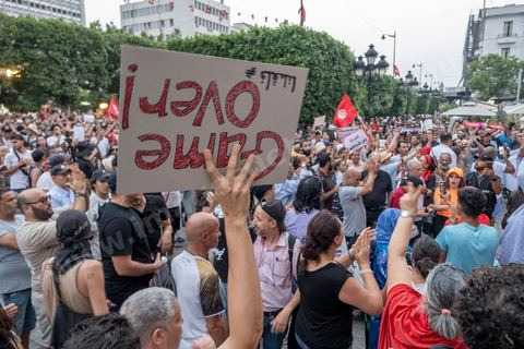 July 25, 2026: Five years after Kais Saied’s coup, the country is slowly sinking, the people and the economy are being drained, and the government remains stuck in its inability to find solutions—as evidenced by the past 10 days, during which Tunisia experienced one of its worst heat waves and an electricity crisis, with outages lasting several hours and days across the entire country. On this day—which marks both Republic Day and the anniversary of the incumbent president’s seizure of all powers—nearly 2,000 protesters took to the streets in Tunis, chanting slogans and making gestures from the 2011 revolution: “Get out!” and “Game Over” ...
