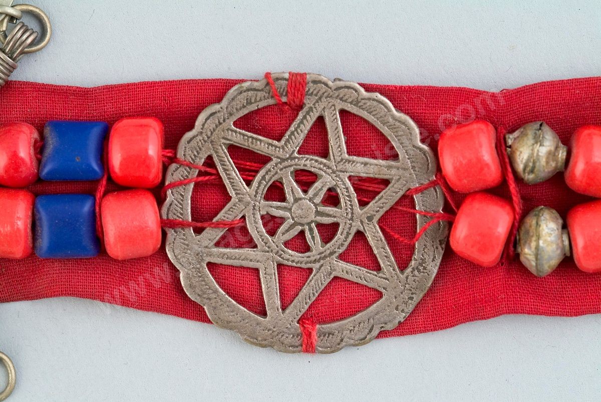 bijoux48