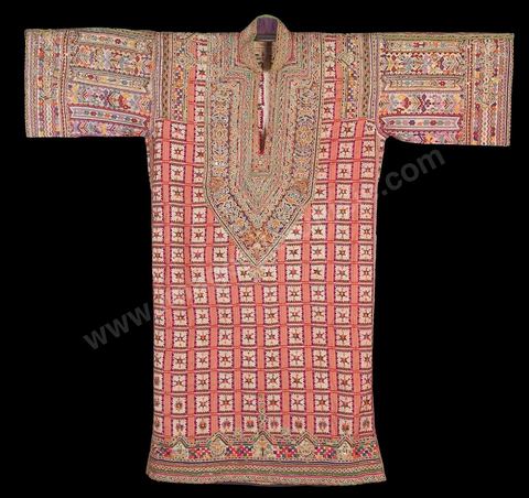 Costumes traditionnels et textiles tunisiens - Collection Lalla Hadria Museum - Djerba Explore