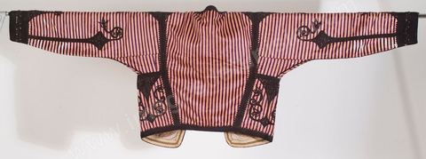 Costumes traditionnels et textiles tunisiens - Collection Lalla Hadria Museum - Djerba Explore