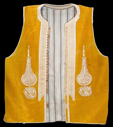 Costumes traditionnels et textiles tunisiens - Collection Lalla Hadria Museum - Djerba Explore