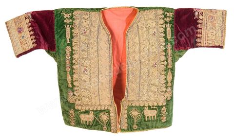 Costumes traditionnels et textiles tunisiens - Collection Lalla Hadria Museum - Djerba Explore
