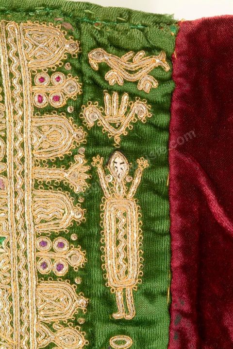 Costumes traditionnels et textiles tunisiens - Collection Lalla Hadria Museum - Djerba Explore
