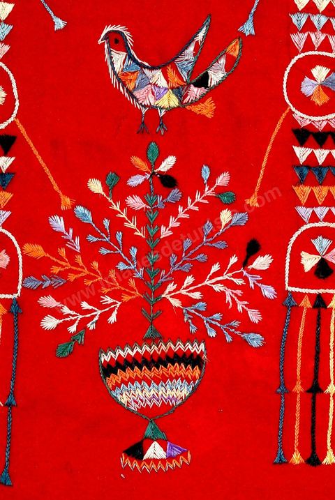 Costumes traditionnels et textiles tunisiens - Collection Lalla Hadria Museum - Djerba Explore