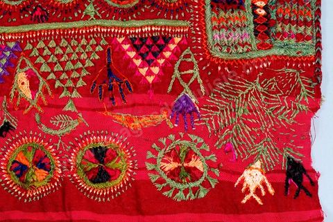 Costumes traditionnels et textiles tunisiens - Collection Lalla Hadria Museum - Djerba Explore