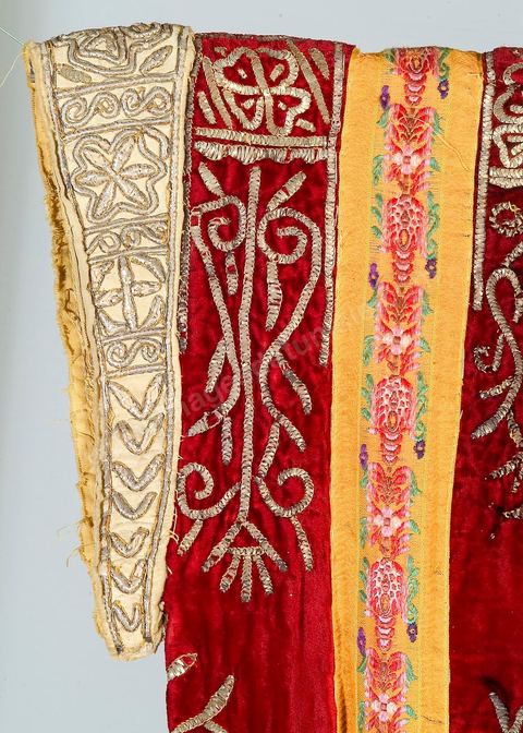 Costumes traditionnels et textiles tunisiens - Collection Lalla Hadria Museum - Djerba Explore
