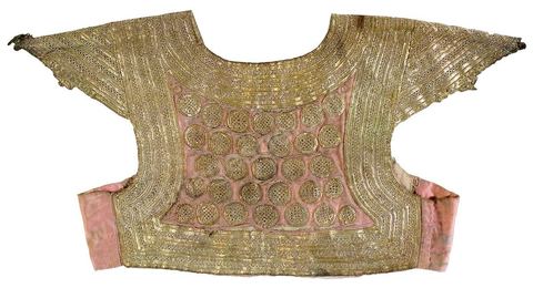 Costumes traditionnels et textiles tunisiens - Collection Lalla Hadria Museum - Djerba Explore