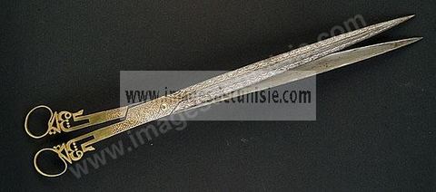 PAIRE DE CISEAUX DU CALLIGRAPHE DAMASQUINS D'ORTurquie ottomane, 18  sicle. 