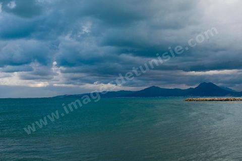 Le Golfe de Carthage et le Djebel Boukornine