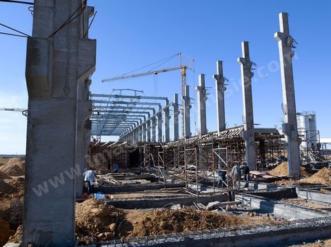Chantier de construction de l'usine TIPAP à Sfax