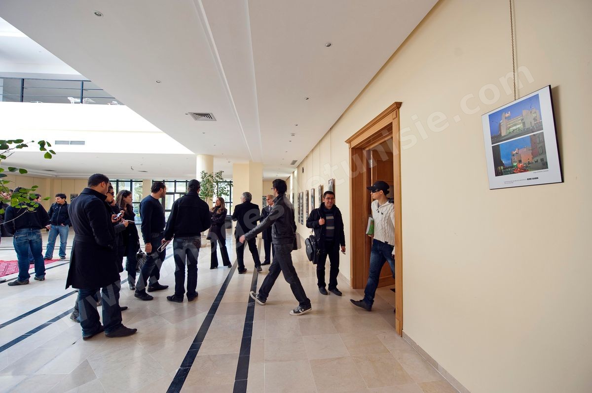 Etudiants à l'Université Privée Tunis Carthage (UTC) à la Soukra - banlieue nord de Tunis