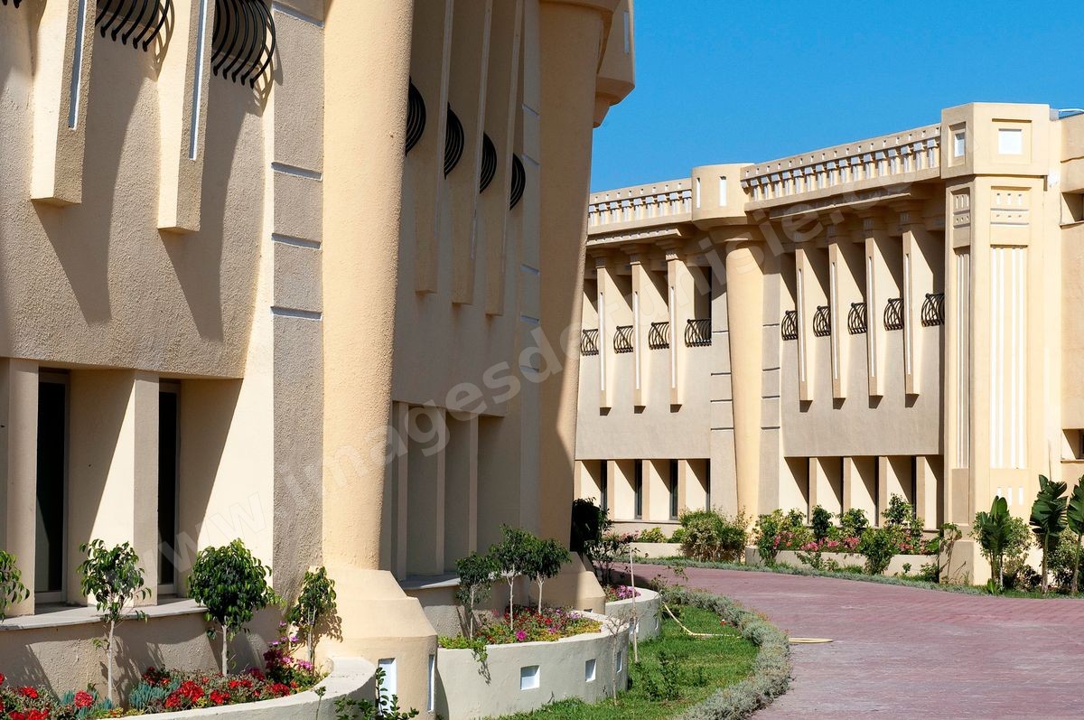 Vue exterieur des batiments de l'International School of Carthage ISC - Ecole International de Carthage - Ecole privée couvrant les enseignements de la maternelle au lycée