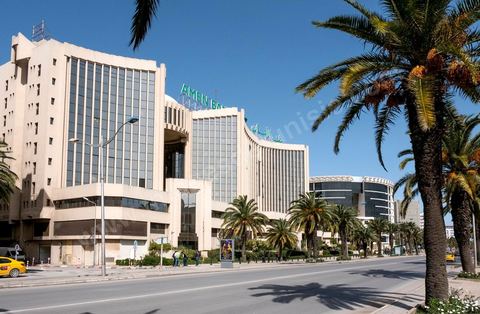 Siège de l'Amen Bank sur l'Avenue Mohamed V à Tunis