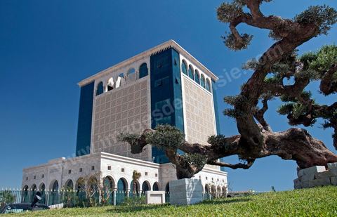 Siège social de la nouvelle Banque islamique la Banque Zitouna du groupe Princess El Materi à Tunis