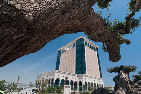 Siège social de la nouvelle Banque islamique la Banque Zitouna du groupe Princess El Materi à Tunis