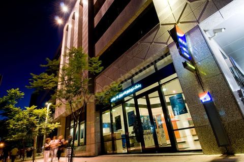 Agence bancaire de la BIAT - Banque Internationale Arabe de Tunisie - Siège social à Tunis