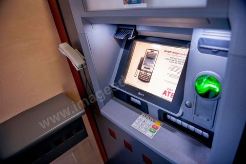 Distributeur automatique de Billet DAB de l'ATB , Arab Tunisian Bank