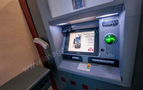 Distributeur automatique de Billet DAB de l'ATB , Arab Tunisian Bank