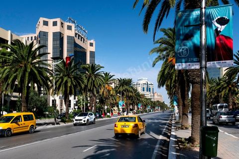 Avenue Mohamed V au centre de Tunis