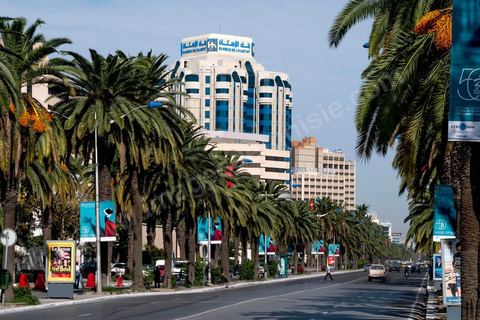 Avenue Mohamed V au centre de Tunis
